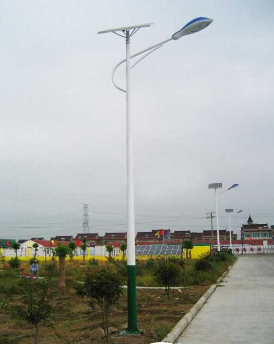 师宗县6米特价太阳能路灯05
